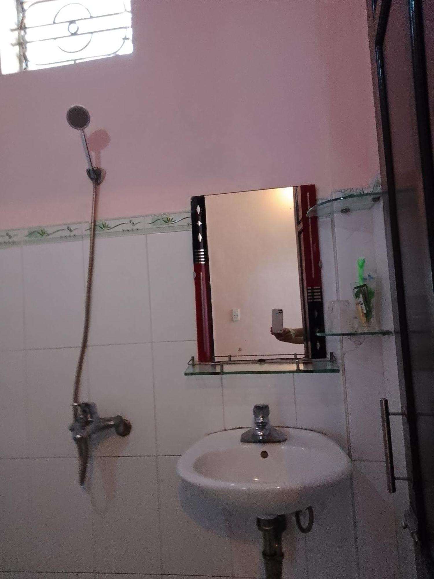 Nha Nghi Hang Nga Ðồng Hới Luaran gambar
