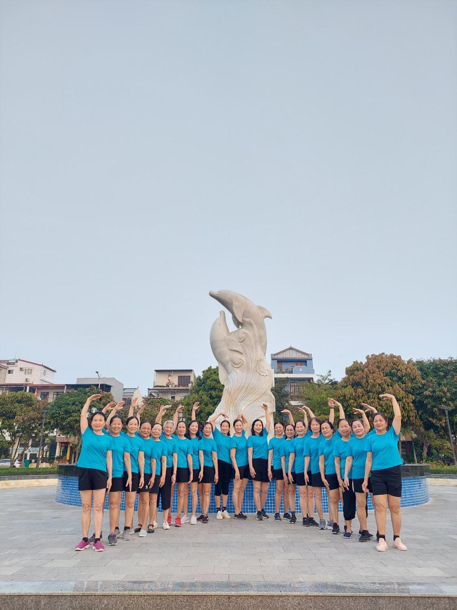 Nha Nghi Hang Nga Ðồng Hới Luaran gambar